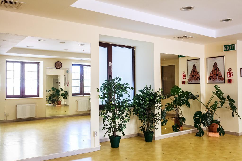 Europa Residence Atyrau Exterior photo