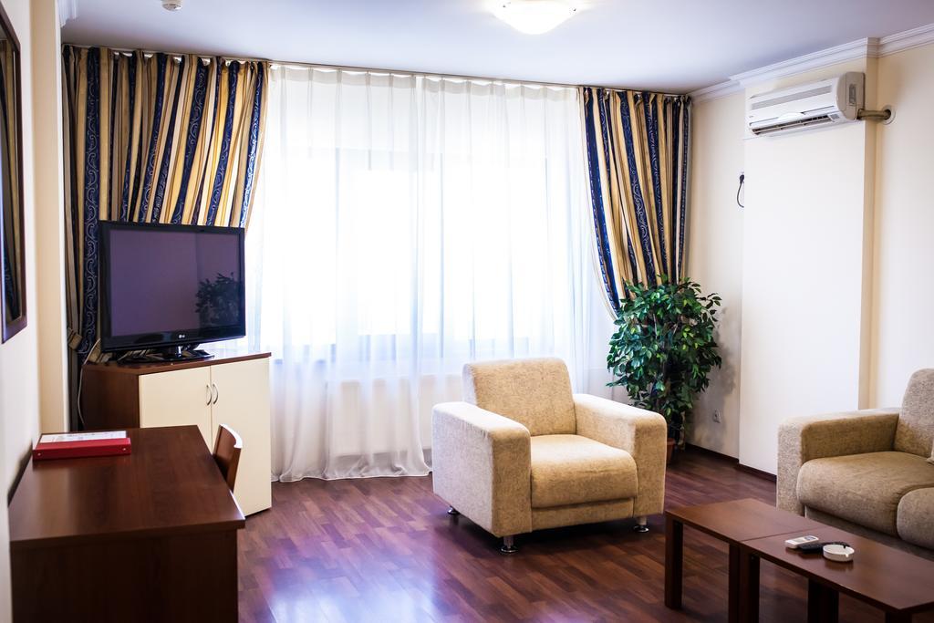 Europa Residence Atyrau Exterior photo